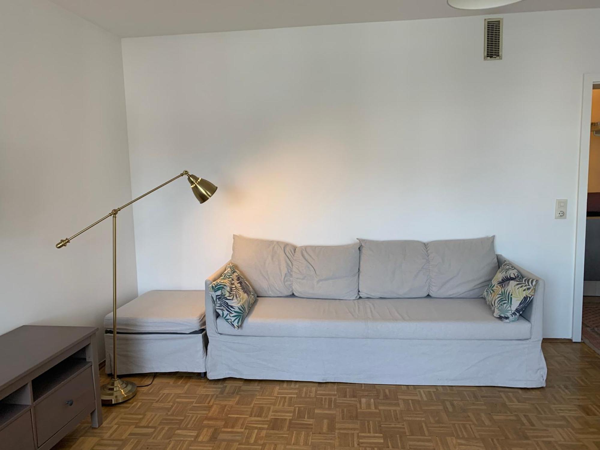 Flat Medien Hafen 30mintofair Apartment
